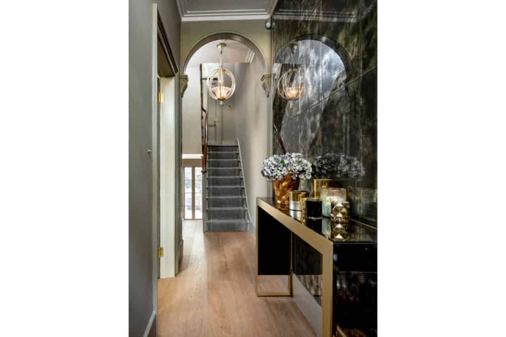 Listed Georgian entrance hall restoration in Chelsea