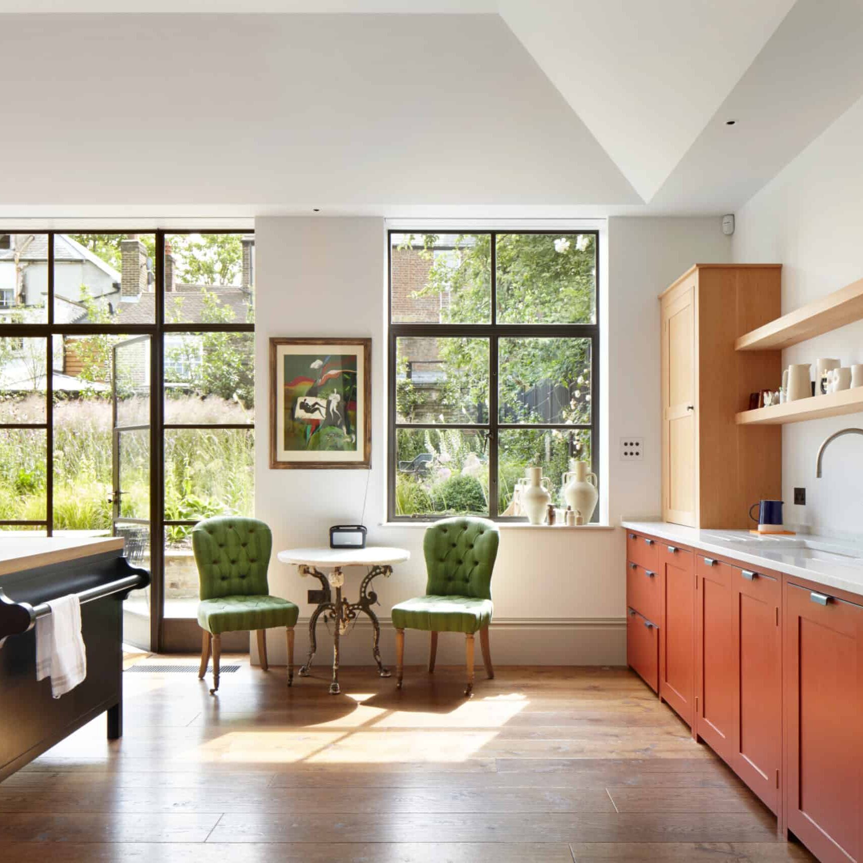 highgate-house-interior-kitchen-chairs